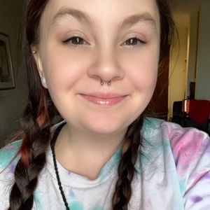 Meet your Posher, Shelby